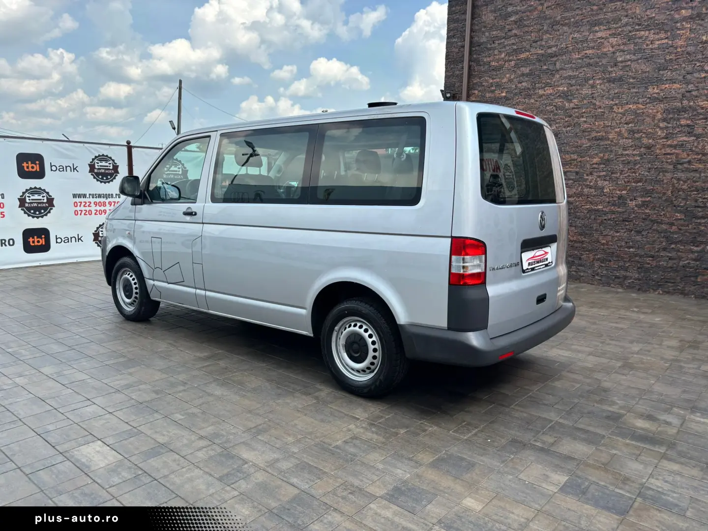 Volkswagen Transporter 2011 11