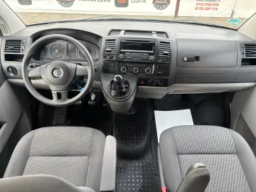 Volkswagen Transporter 2011 11