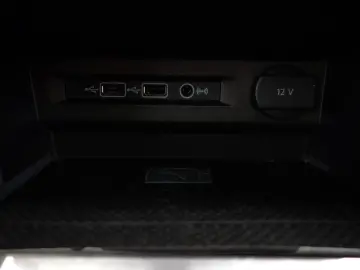 VW Tiguan Allspace HIGHLINE 4M