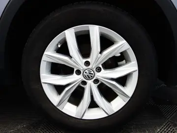 VW Tiguan Allspace HIGHLINE 4M