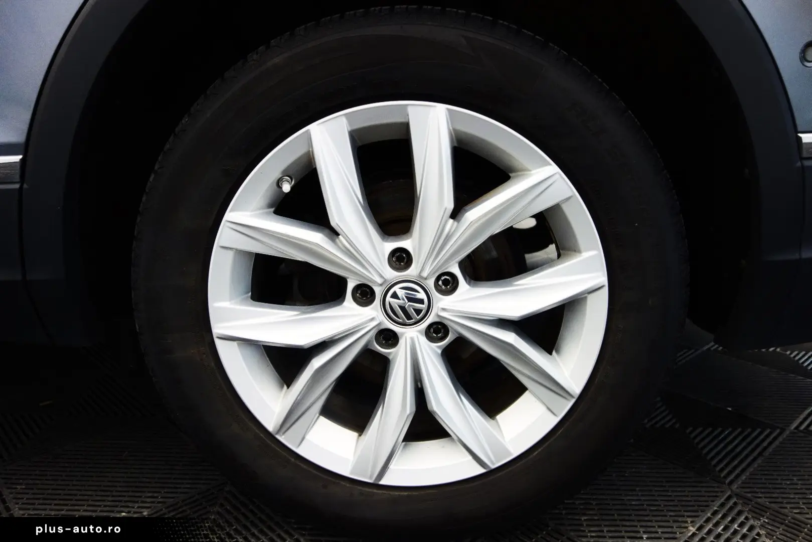 VW Tiguan Allspace HIGHLINE 4M