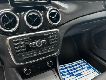 MERCEDES BENZ CLA 2013