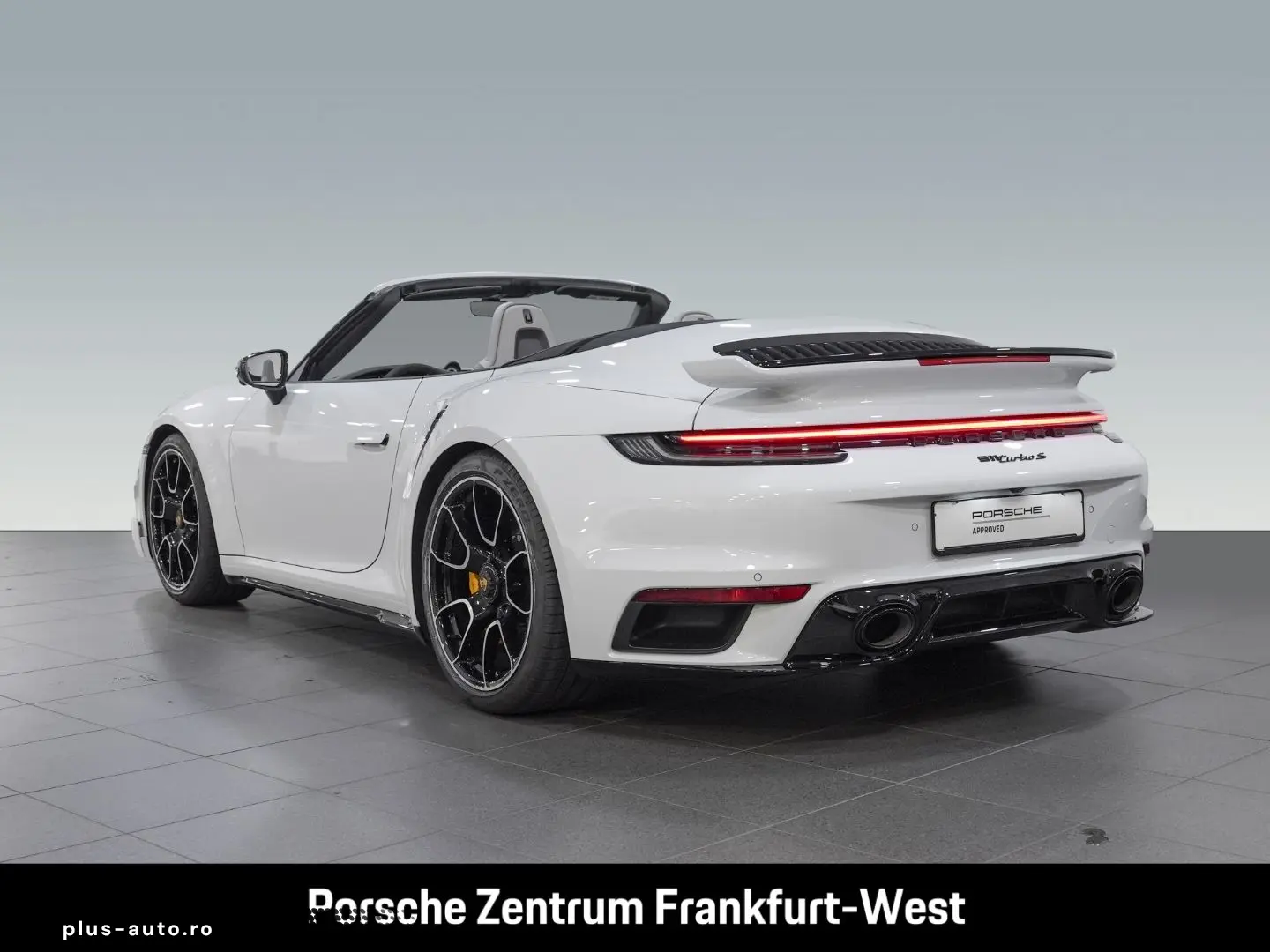 PORSCHE 992 911 Turbo S Cabriolet
