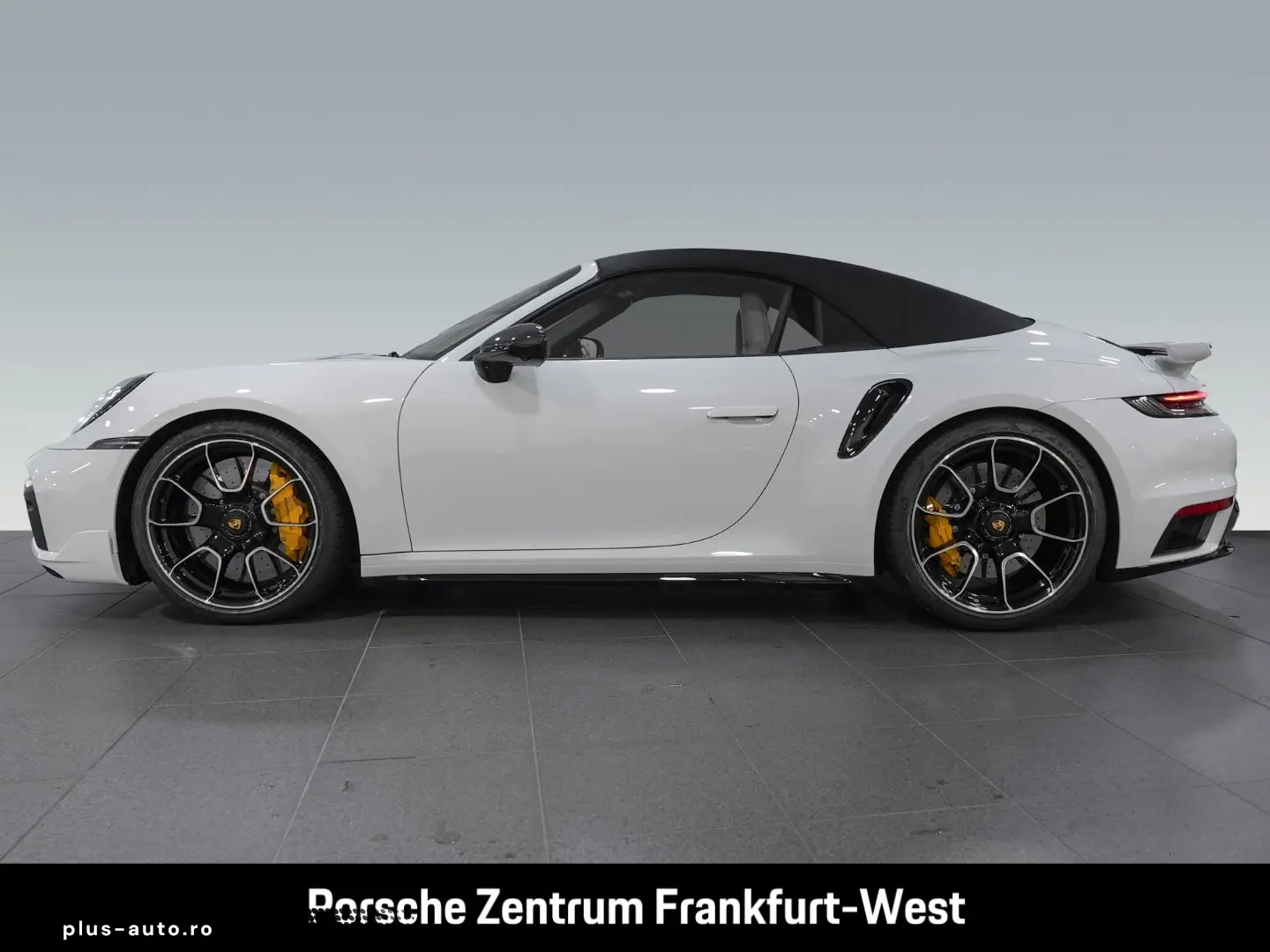 PORSCHE 992 911 Turbo S Cabriolet