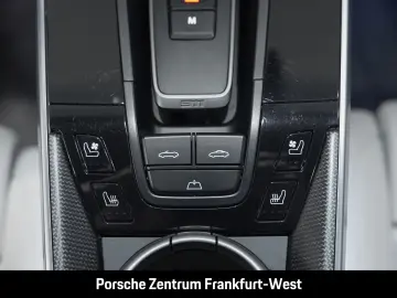 PORSCHE 992 911 Turbo S Cabriolet