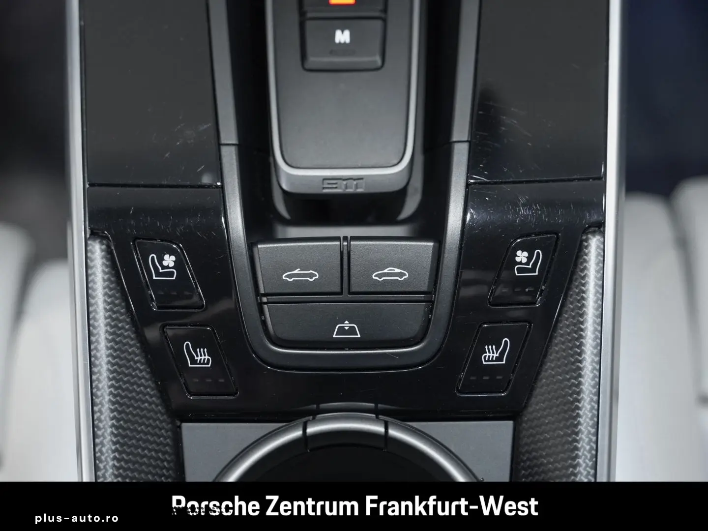 PORSCHE 992 911 Turbo S Cabriolet