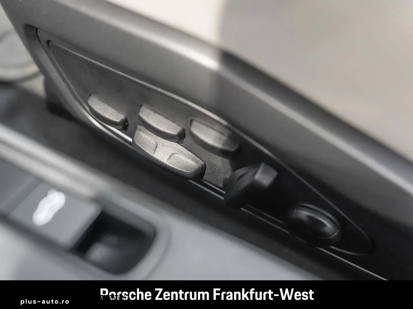 PORSCHE 992 911 Turbo S Cabriolet