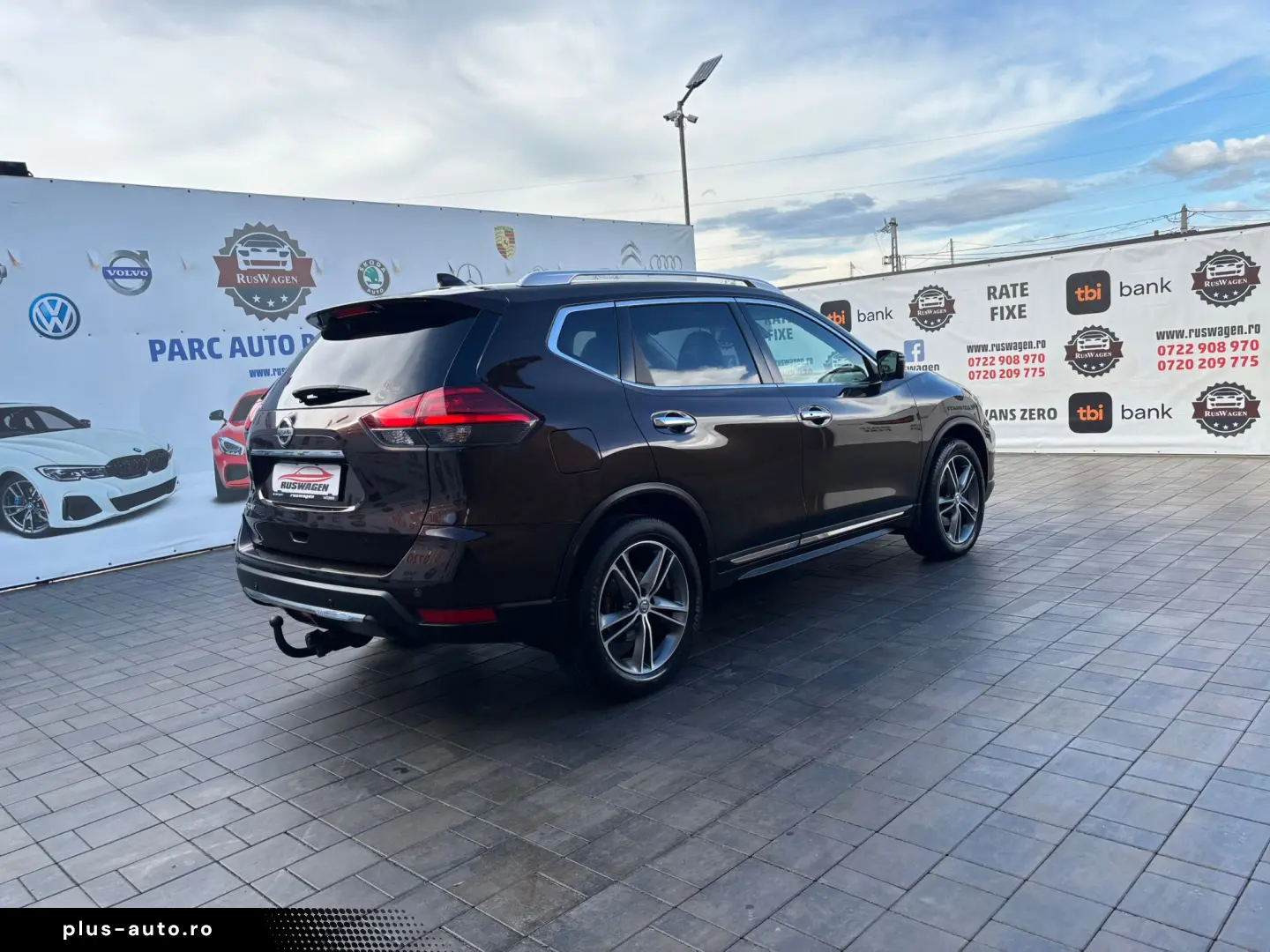 NISSAN X-TRAIL TEKNA 2018