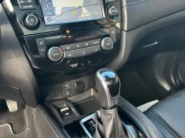 NISSAN X-TRAIL TEKNA 2018