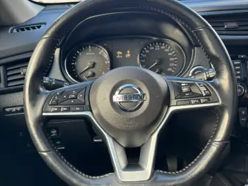 NISSAN X-TRAIL TEKNA 2018