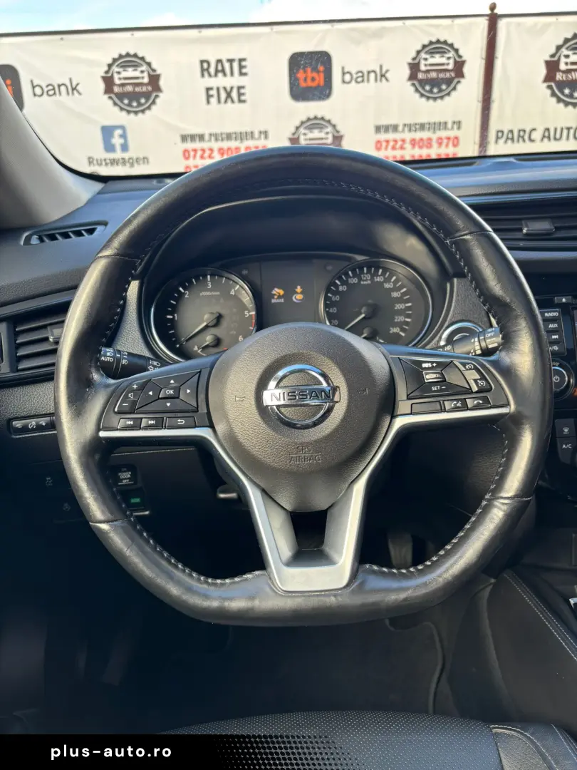 NISSAN X-TRAIL TEKNA 2018