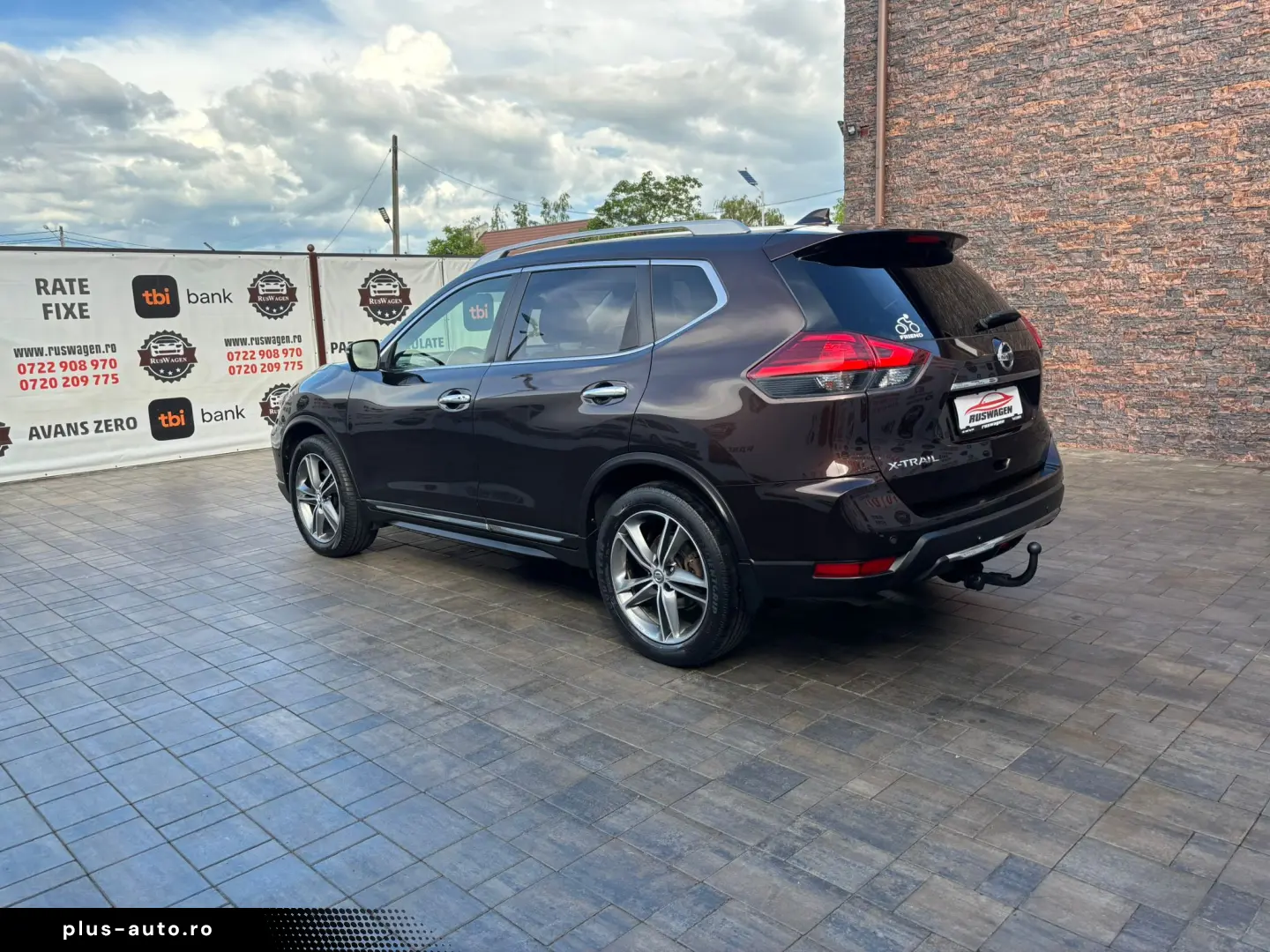 NISSAN X-TRAIL TEKNA 2018