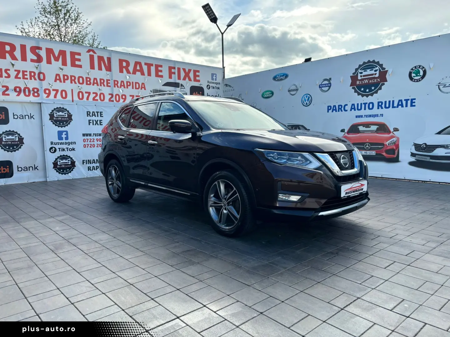 NISSAN X-TRAIL TEKNA 2018