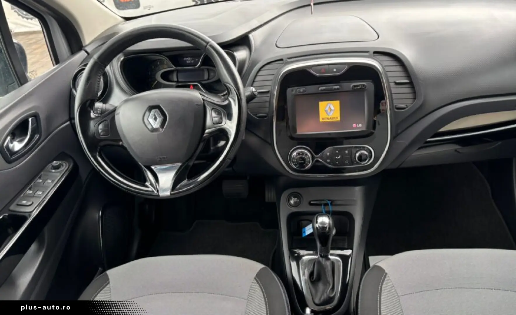 RENAULT CAPTUR 2015