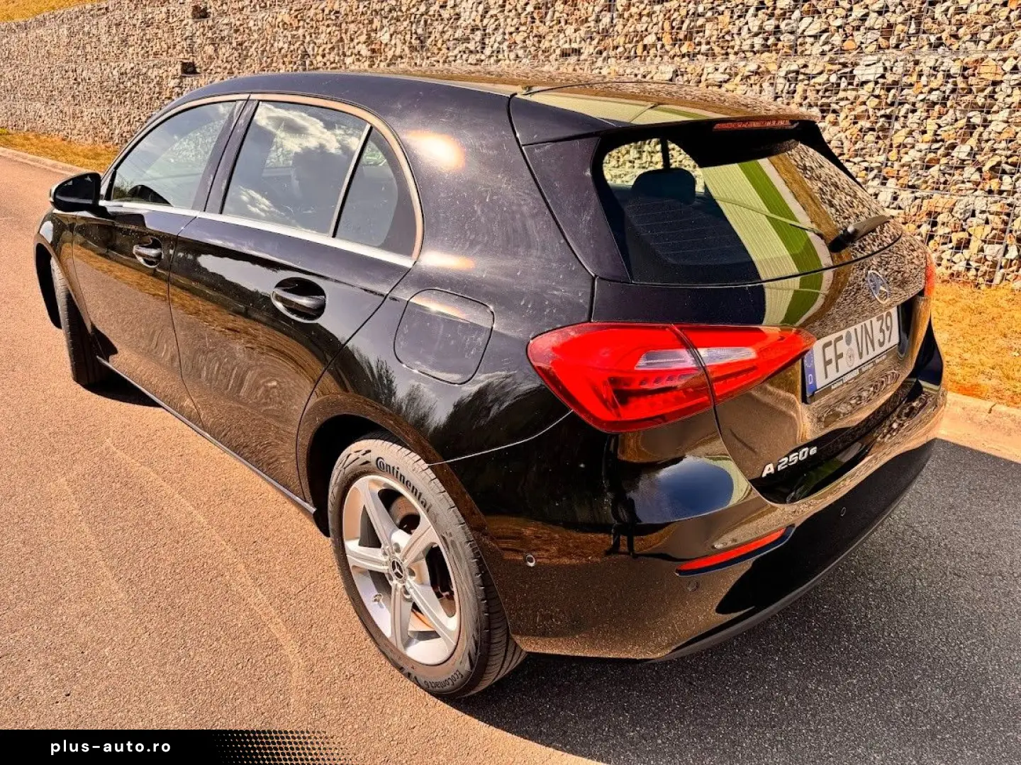 MERCEDES-BENZ A 250 A A 250 e