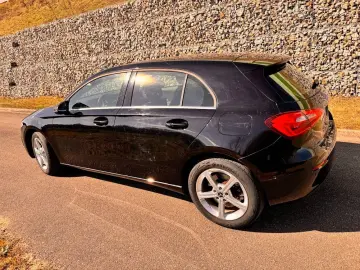 MERCEDES-BENZ A 250 A A 250 e