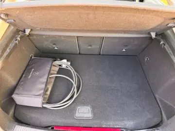 MERCEDES-BENZ A 250 A A 250 e