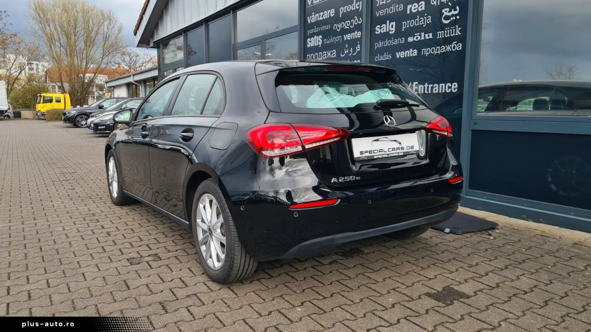 MERCEDES-BENZ A 250 e 8G DCT - LED - ASSISTS -