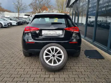 MERCEDES-BENZ A 250 e 8G DCT - LED - ASSISTS -