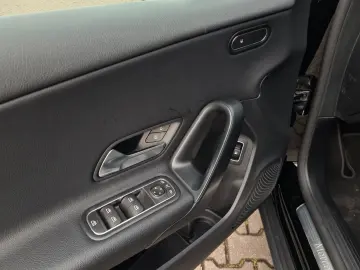 MERCEDES-BENZ A 250 e 8G DCT - LED - ASSISTS -