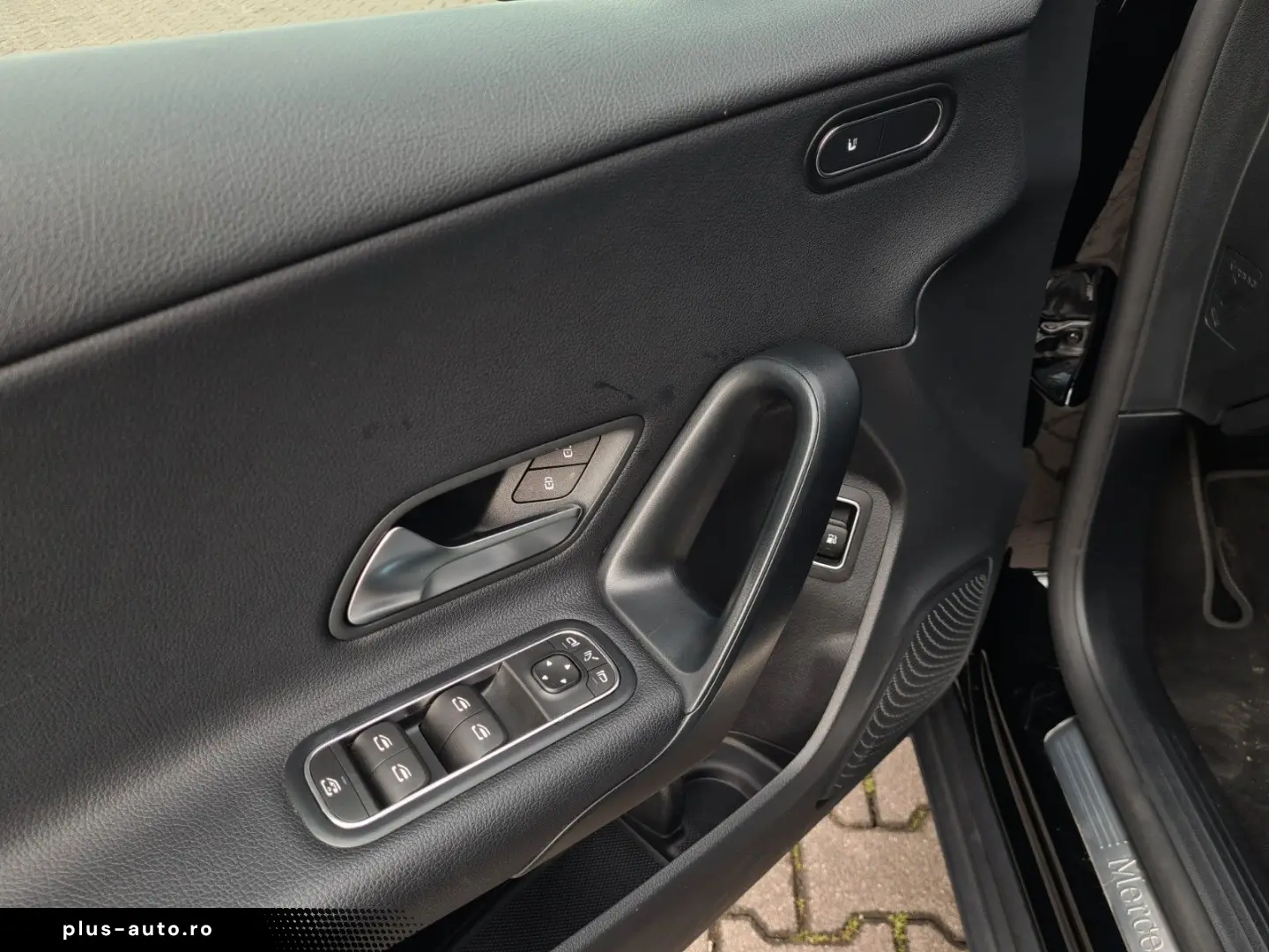 MERCEDES-BENZ A 250 e 8G DCT - LED - ASSISTS -