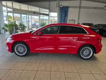AUDI A3 Sportback 35 TFSI S-tronic S-line MATRIX ACC