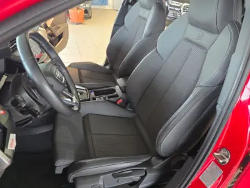 AUDI A3 Sportback 35 TFSI S-tronic S-line MATRIX ACC