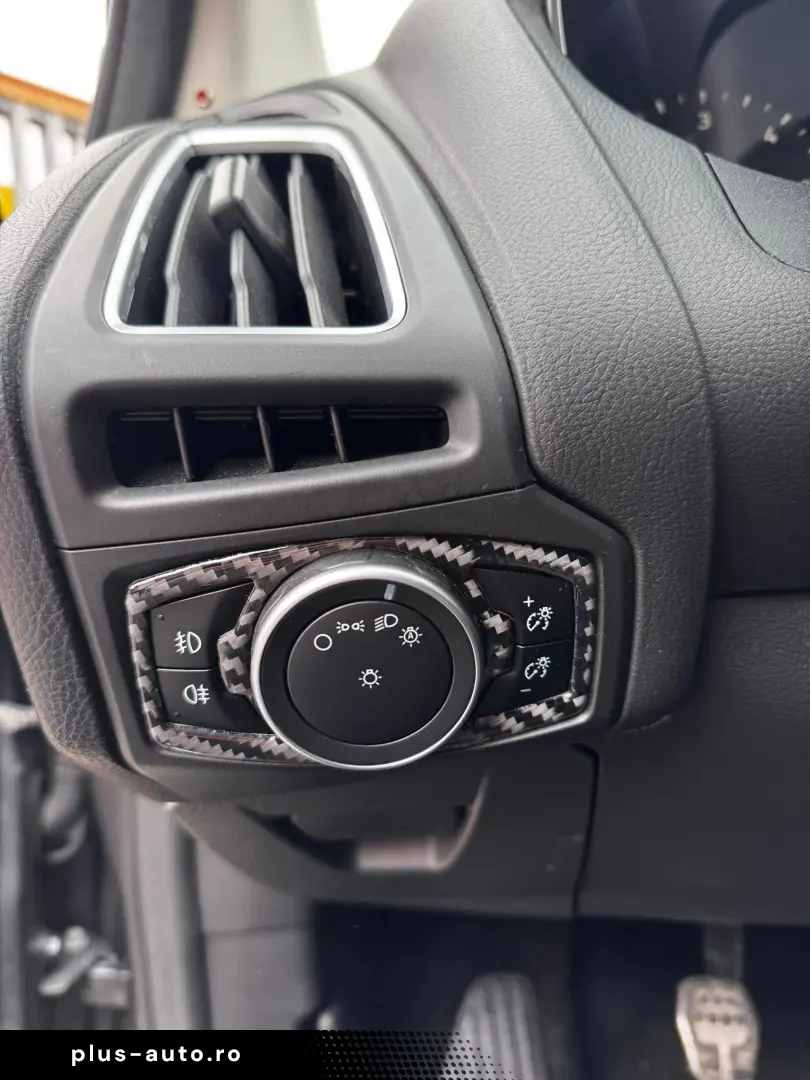 Ford Focus 2015 2.0L Diesel