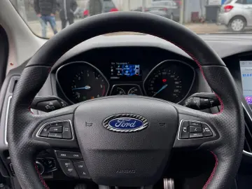 Ford Focus 2015 2.0L Diesel