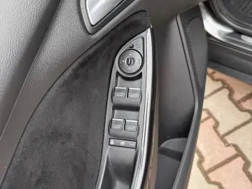 Ford Focus 2015 2.0L Diesel