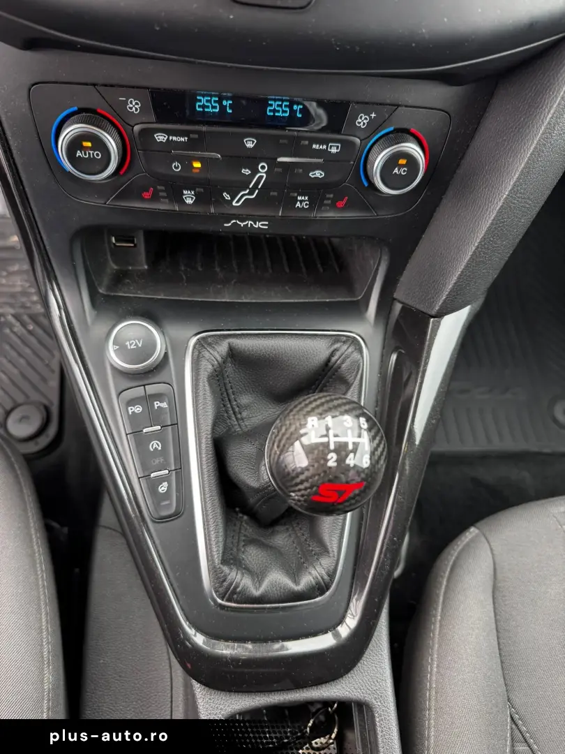 Ford Focus 2015 2.0L Diesel