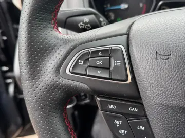 Ford Focus 2015 2.0L Diesel