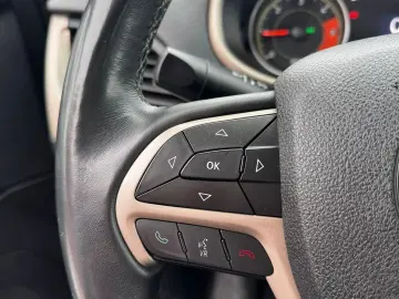 Jeep Cherokee 2015 2.0L Diesel