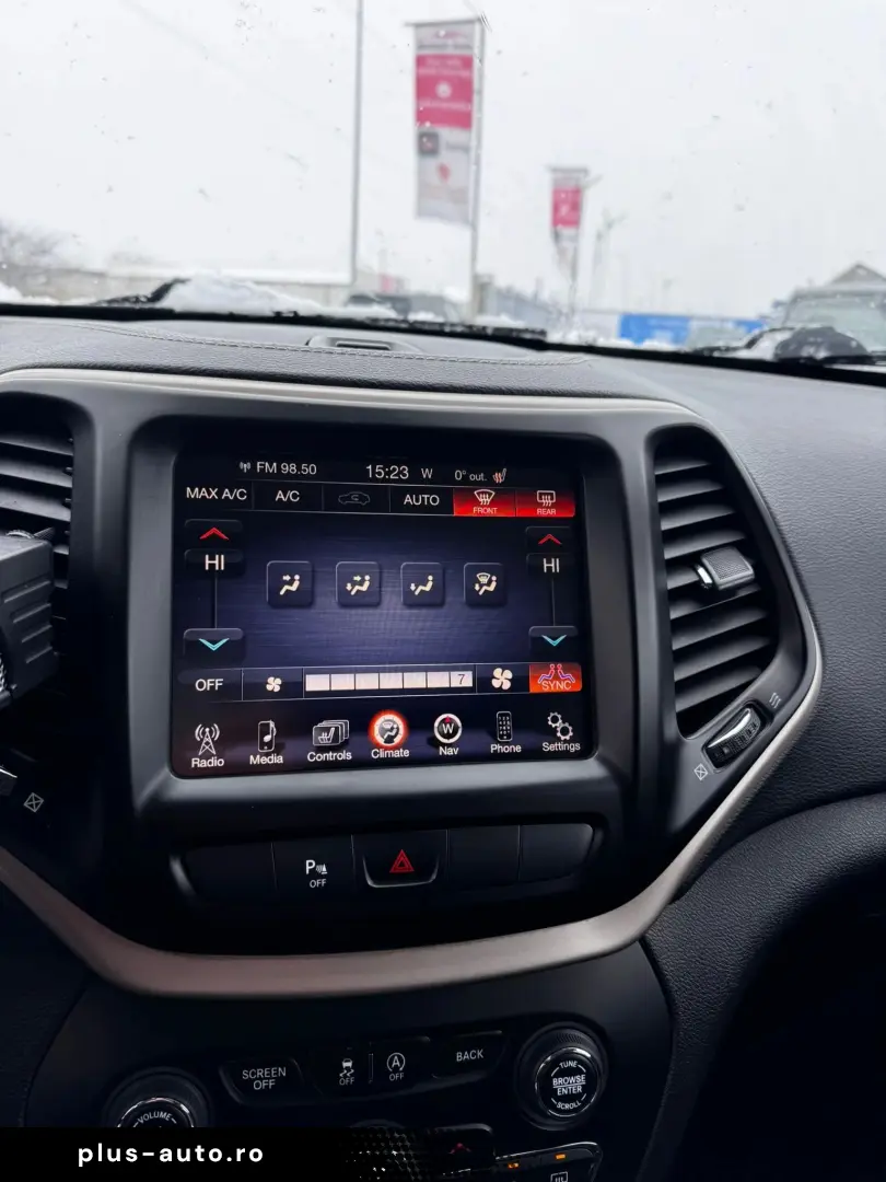 Jeep Cherokee 2015 2.0L Diesel