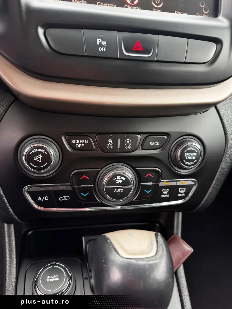 Jeep Cherokee 2015 2.0L Diesel