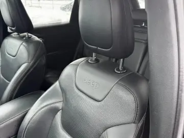 Jeep Cherokee 2015 2.0L Diesel