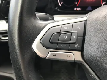 Volkswagen Golf 1.5 TSI ACT Life