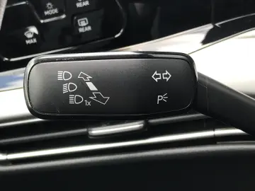 Volkswagen Golf 1.5 TSI ACT Life