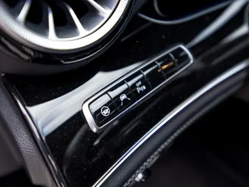 Mercedes-Benz AMG GT43 4Matic  4 Doors