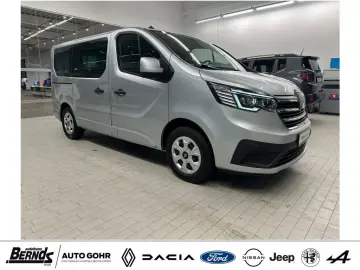 RENAULT Trafic Blue dCi 150 EDC Evolution AUTOM. 9-SITZ.