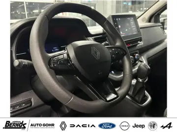 RENAULT Trafic Blue dCi 150 EDC Evolution AUTOM. 9-SITZ.