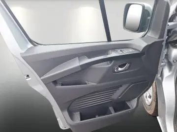 RENAULT Trafic Pkw Grand Evolution Blue dCi 150 MY25 ABS