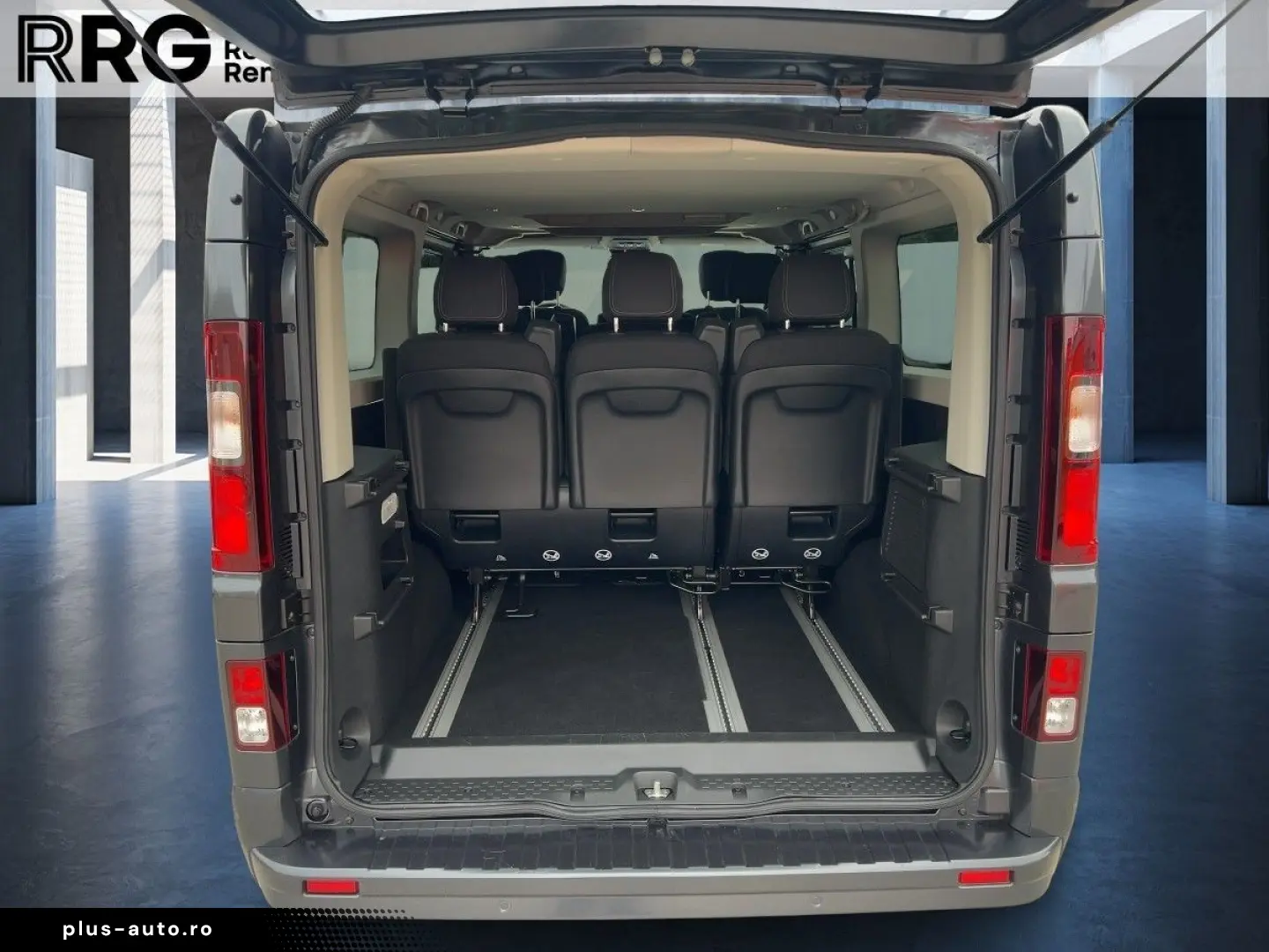 RENAULT Trafic 2.0 dCi 170 Grand SpaceClass