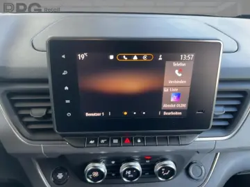 RENAULT Trafic 2 0 BLUE dCi 150 L2H1 3 0t