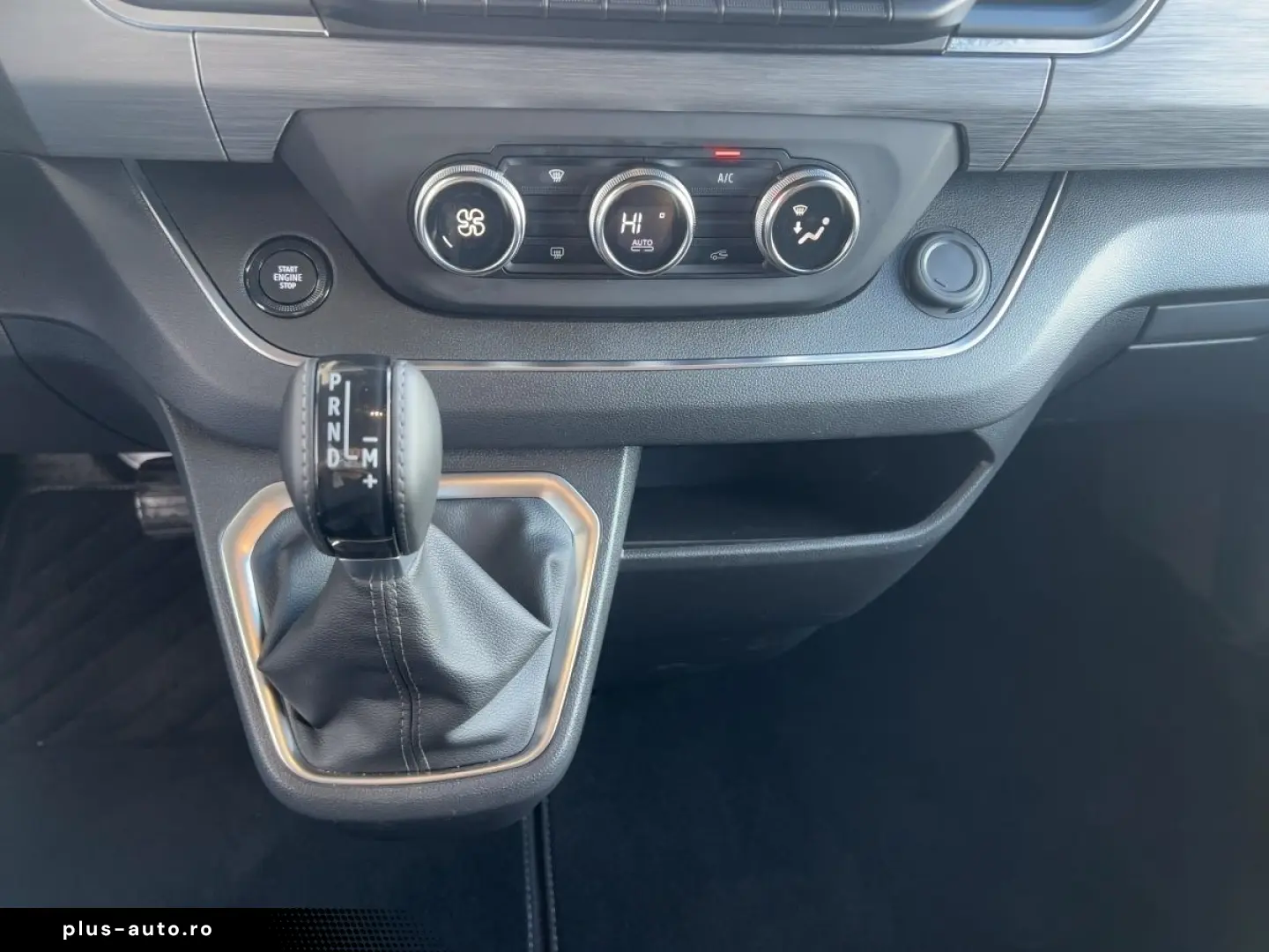 RENAULT Trafic 2 0 BLUE dCi 150 L2H1 3 0t