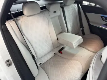 Mercedes-Benz E 450 4M