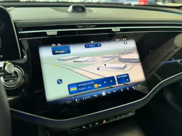 Mercedes-Benz E 450 4M