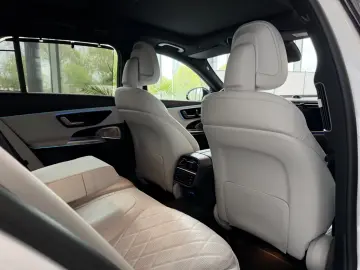 Mercedes-Benz E 450 4M