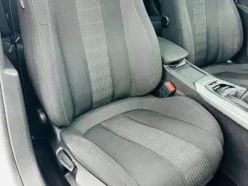 PEUGEOT 308 2015 1.6D E6 Garantie 12 Luni Rate Avans 0 Doar