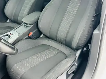 PEUGEOT 308 2015 1.6D E6 Garantie 12 Luni Rate Avans 0 Doar